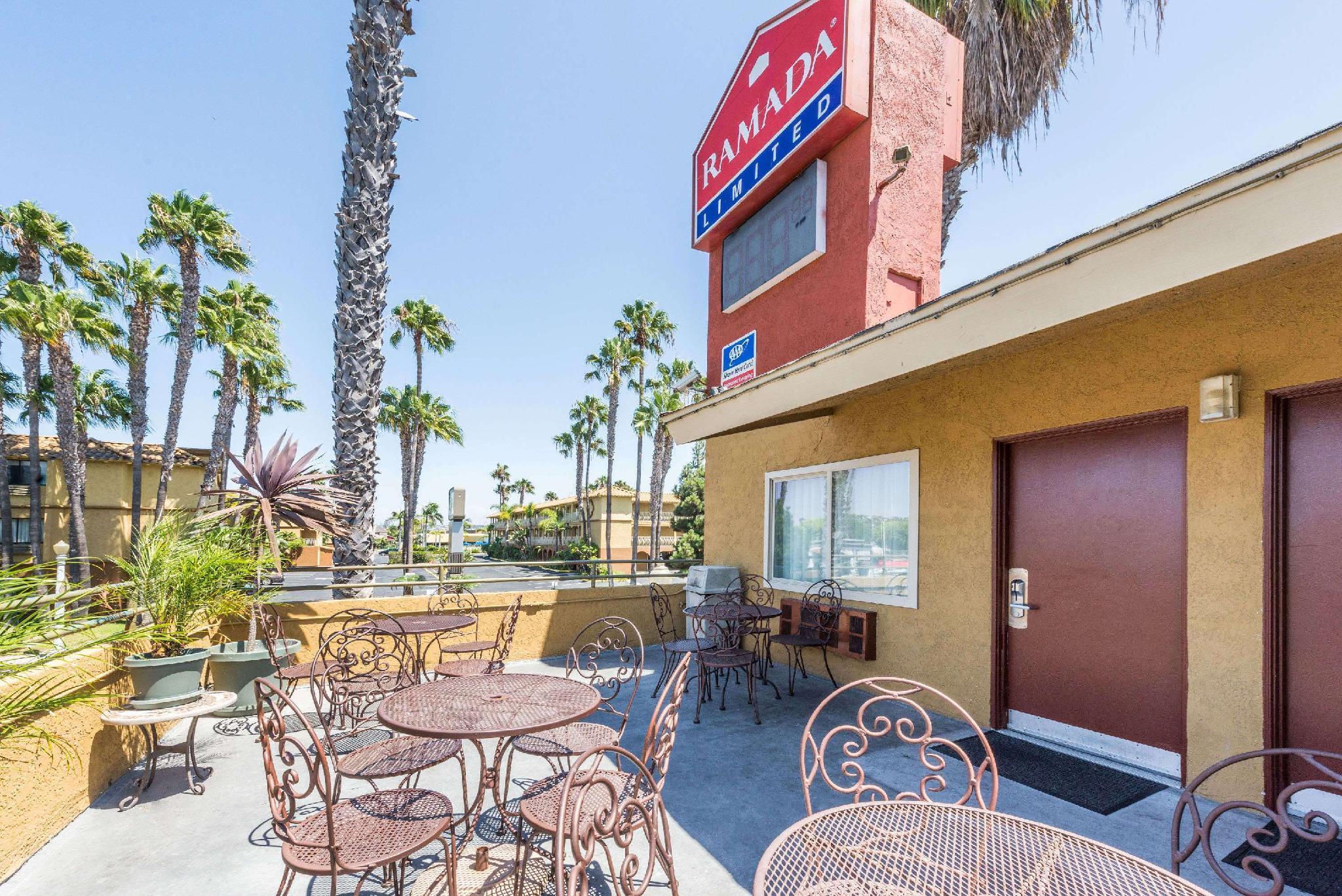 סן דייגו Ramada By Wyndham Near Seaworld / Mission Beach מראה חיצוני תמונה