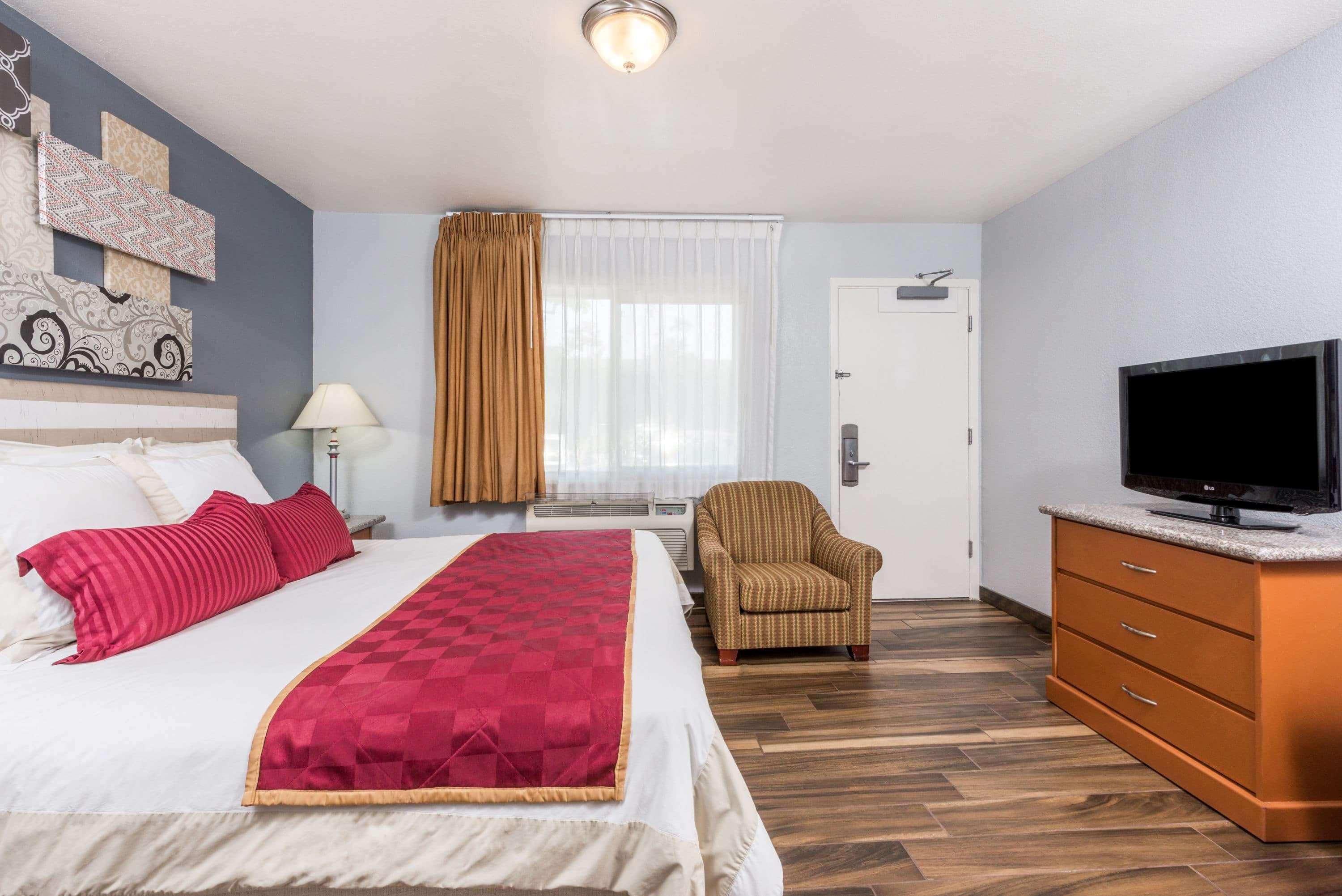 סן דייגו Ramada By Wyndham Near Seaworld / Mission Beach מראה חיצוני תמונה
